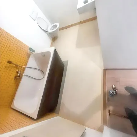 Maison Spacieuse Avec Piscine A Villa *