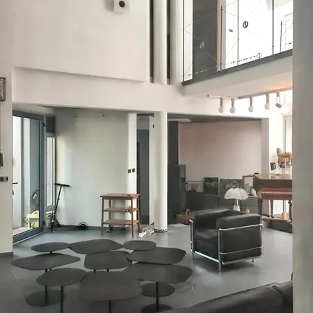 Villa Maison Spacieuse Avec Piscine A
